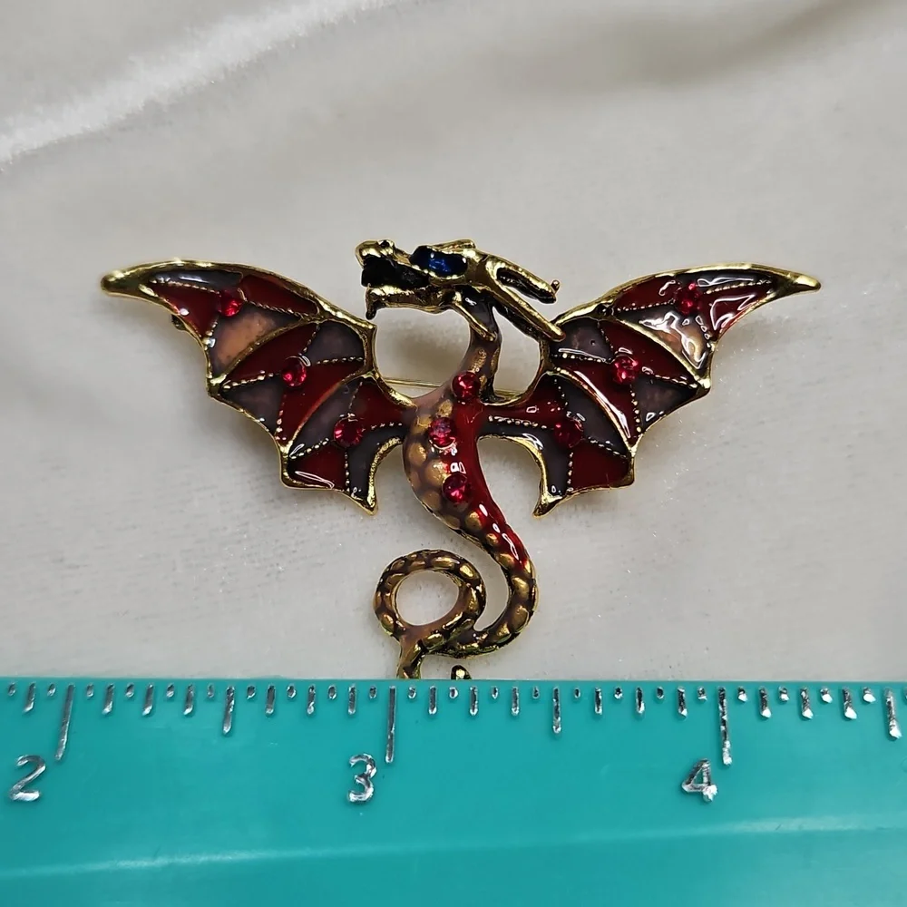 Women's Retro Vintage Style Red Rhinestone Gold Dragon Brooch Pin NWOT Fashion